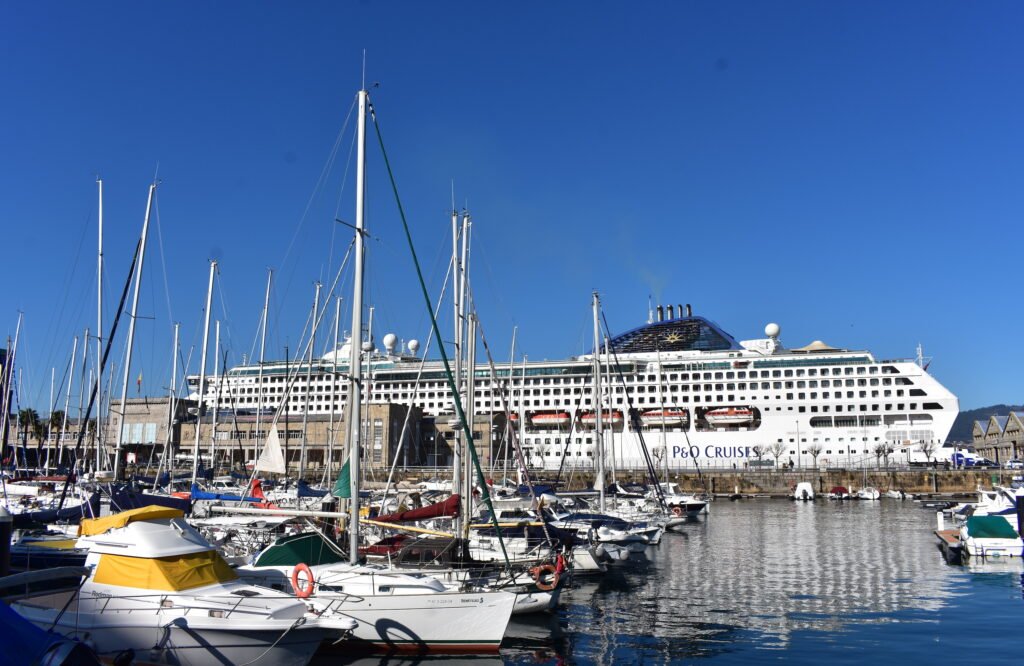 Vigo Marina