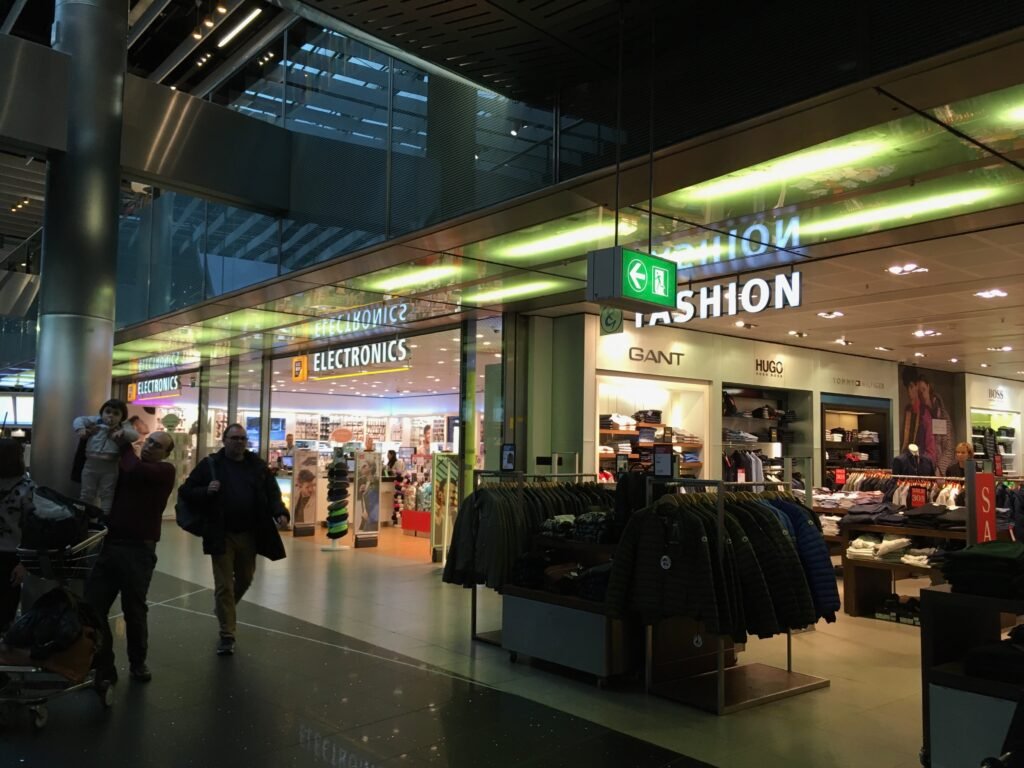 Shopping at Amsterdam Schiphol